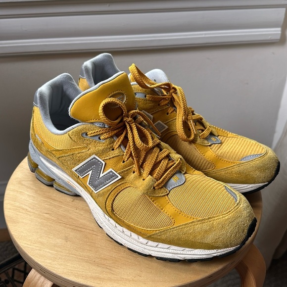 New Balance 2002R - Egg Yolk - Picture 1 of 7